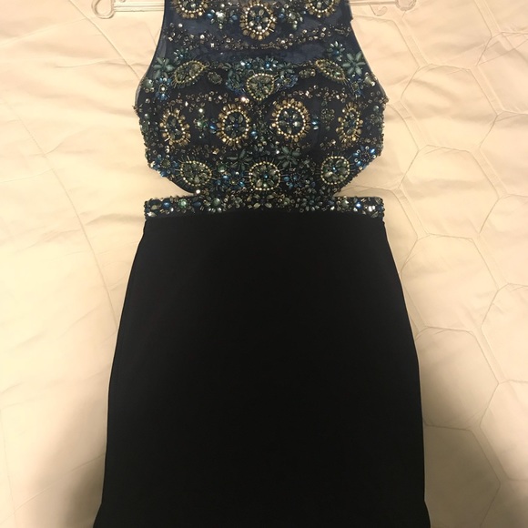 Jovani Homecoming Dress!! - Picture 2 of 4